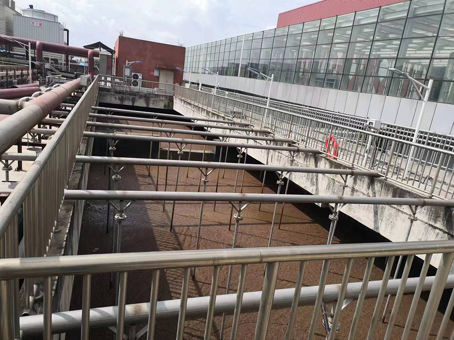 曝氣器_泰譽,上海泰譽,上海泰譽節能環保,泰譽環保,泰譽旋流曝氣器_可提升式曝氣器,可提升曝氣,提升式曝氣器,曝氣器,曝氣頭,旋流曝氣器,旋流曝氣,旋流式曝氣器,旋流曝氣,旋流微泡曝氣器,旋流曝氣器廠家,高效旋流曝氣器,旋流曝氣頭,新型旋流曝氣器,旋流曝氣器結構圖,曝氣器價格,曝氣廠家,曝氣頭廠家,曝氣裝置,曝氣公司,上海曝氣器,進口曝氣器,旋流切割曝氣器,旋流曝氣器原理,日本旋流曝氣器,曝氣充氧設備,旋流剪切曝氣器_垃圾滲濾液處理_垃圾滲濾液處理設備_處理滲濾液_污水處理設備_污水處理_污水處理廠家__污水處理環保設備廠家_污水處理設備廠家_造紙污水處理設備_造紙污水治理_造紙廢水處理設備_曝氣系統_曝氣設備_污水處理工藝_生化好氧段曝氣設備_污水曝氣設備_污水廠生化曝氣池_污水處理環保設備_污水曝氣處理_曝氣器廠價批發_污水處理工藝流程__污水處理知識_污水曝氣